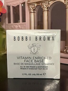 Bobbi Brown Cream Face Base
